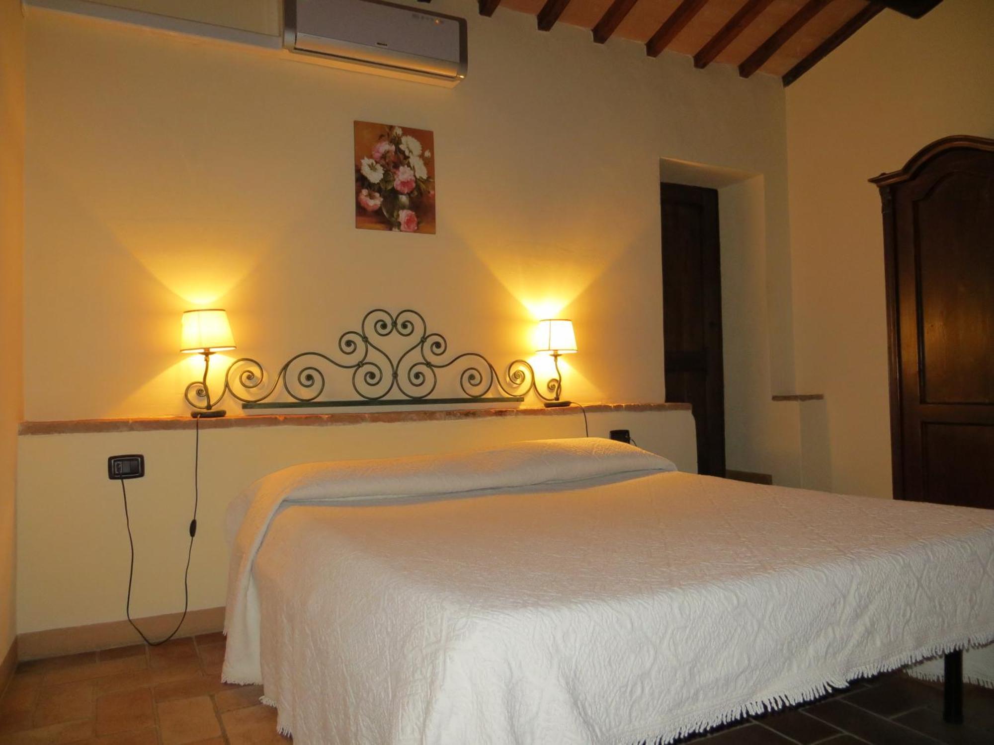 Agriturismo Casale Delle Lucrezie Todi Zewnętrze zdjęcie