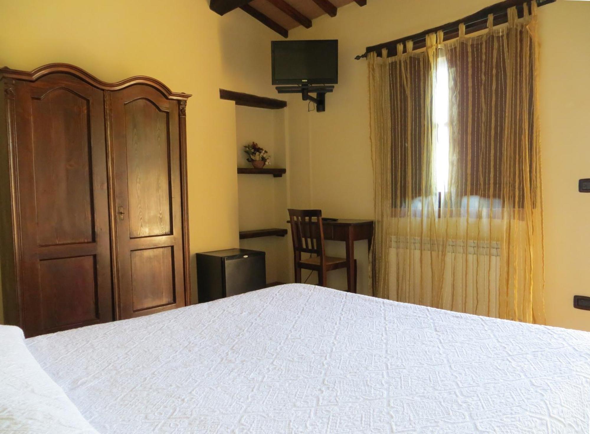 Agriturismo Casale Delle Lucrezie Todi Zewnętrze zdjęcie
