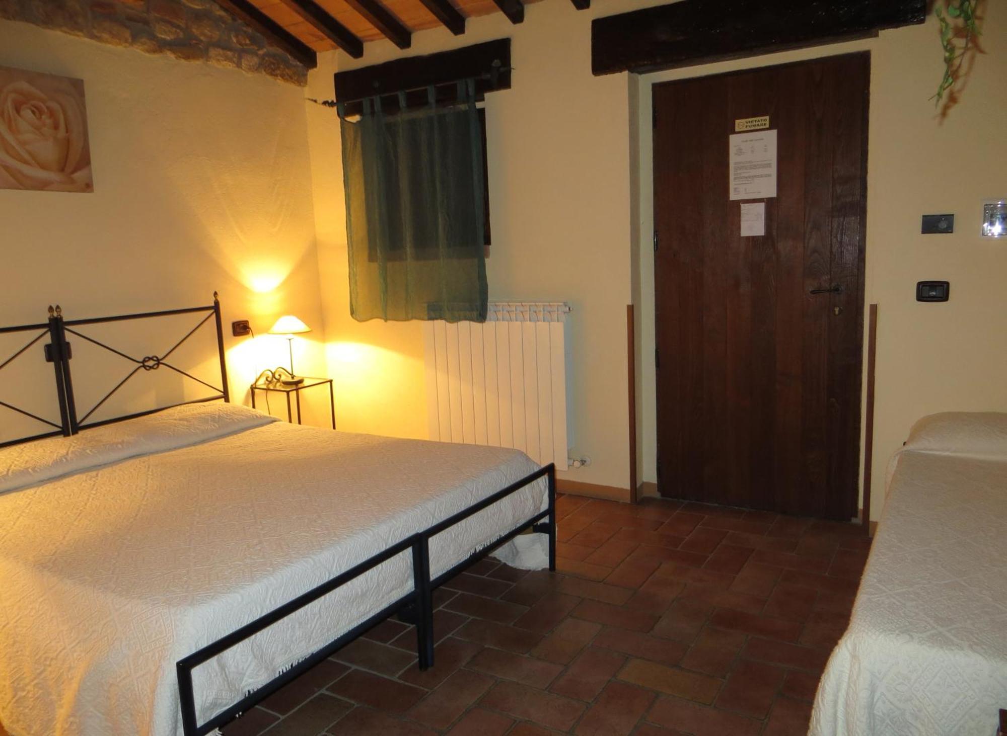 Agriturismo Casale Delle Lucrezie Todi Zewnętrze zdjęcie
