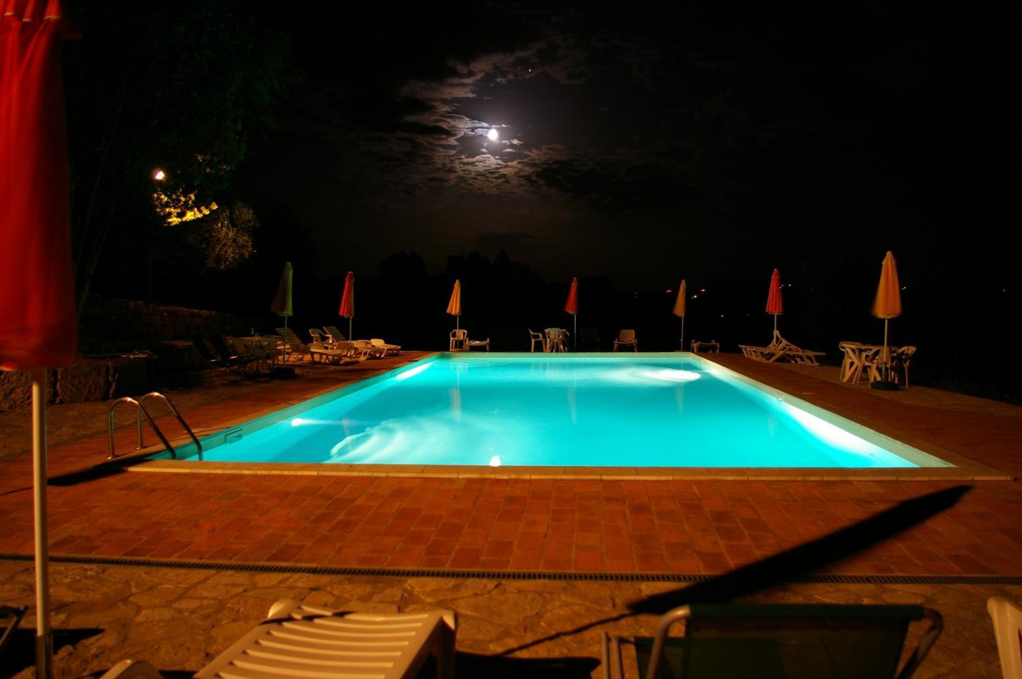 Agriturismo Casale Delle Lucrezie Todi Zewnętrze zdjęcie