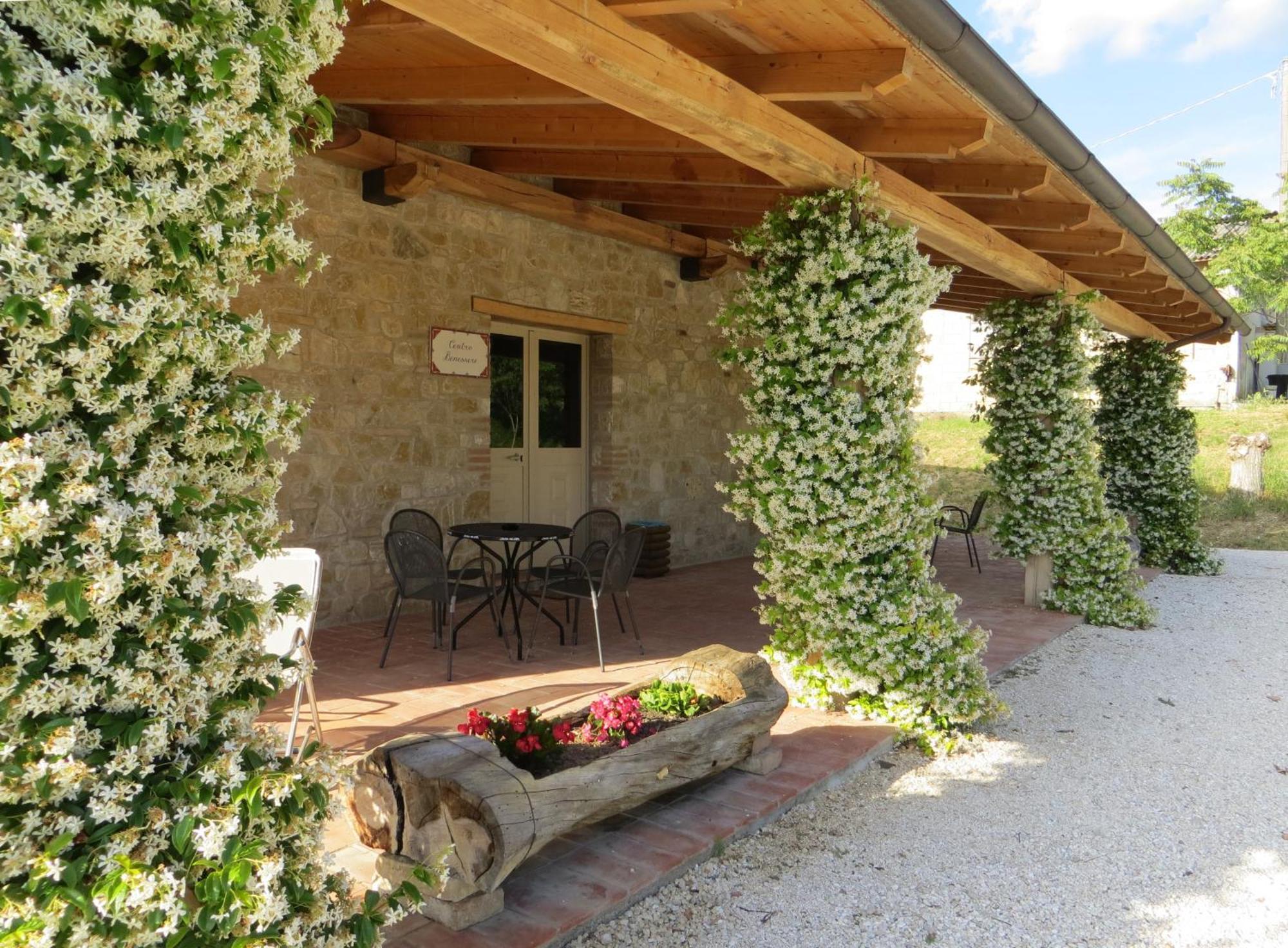 Agriturismo Casale Delle Lucrezie Todi Zewnętrze zdjęcie