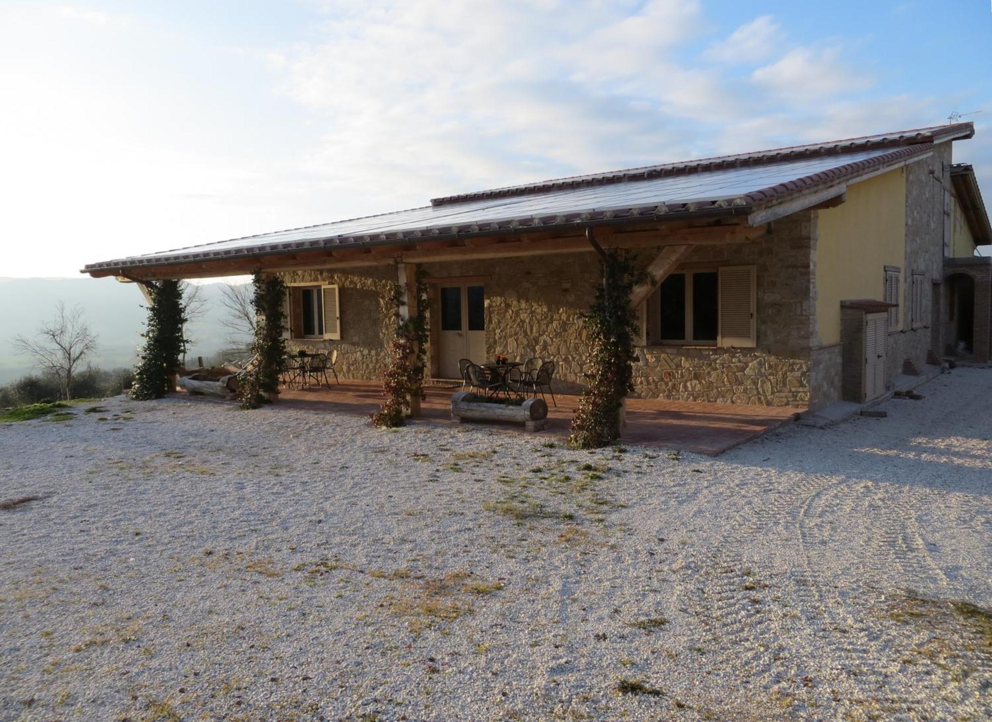 Agriturismo Casale Delle Lucrezie Todi Zewnętrze zdjęcie