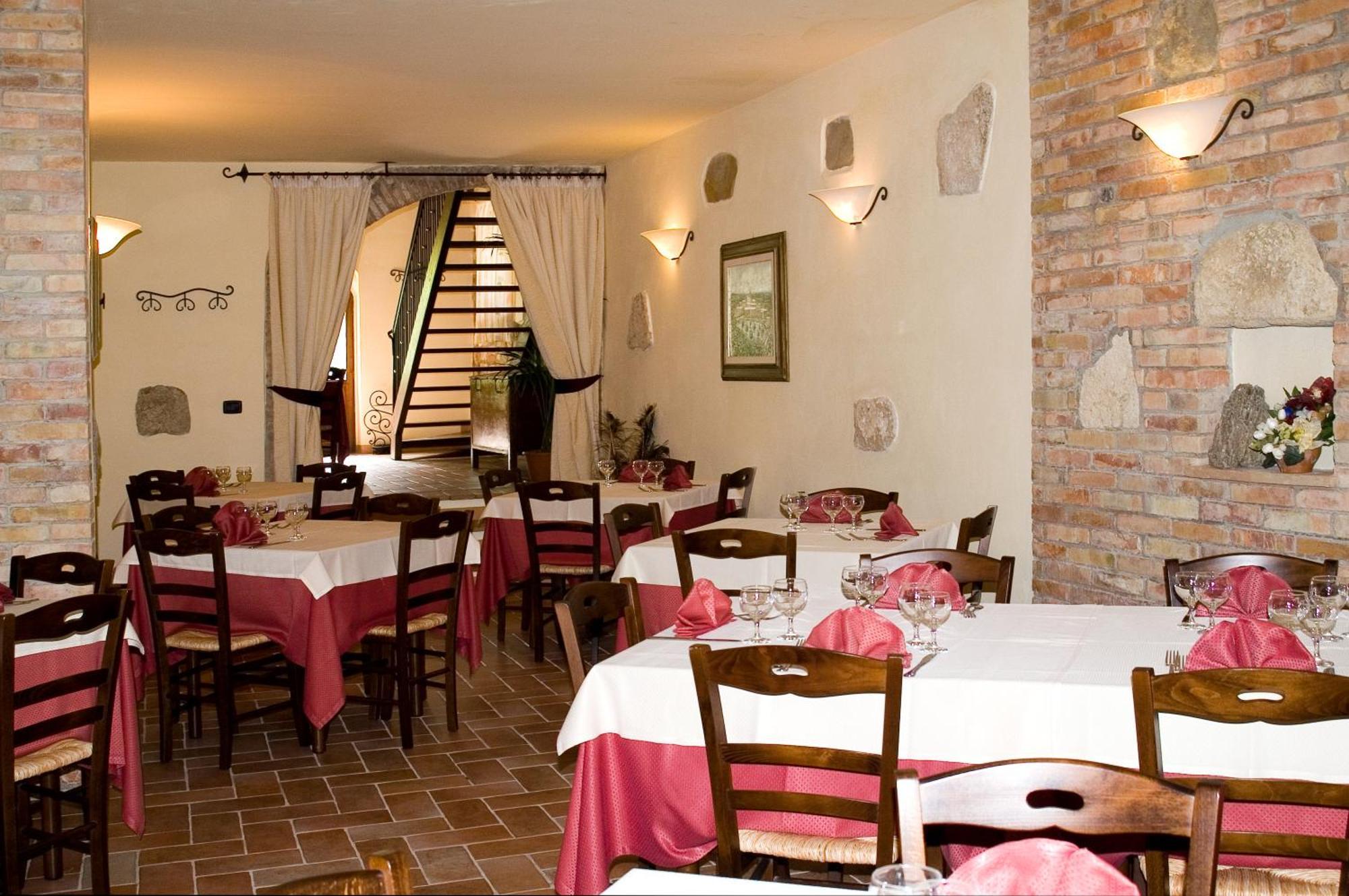 Agriturismo Casale Delle Lucrezie Todi Zewnętrze zdjęcie